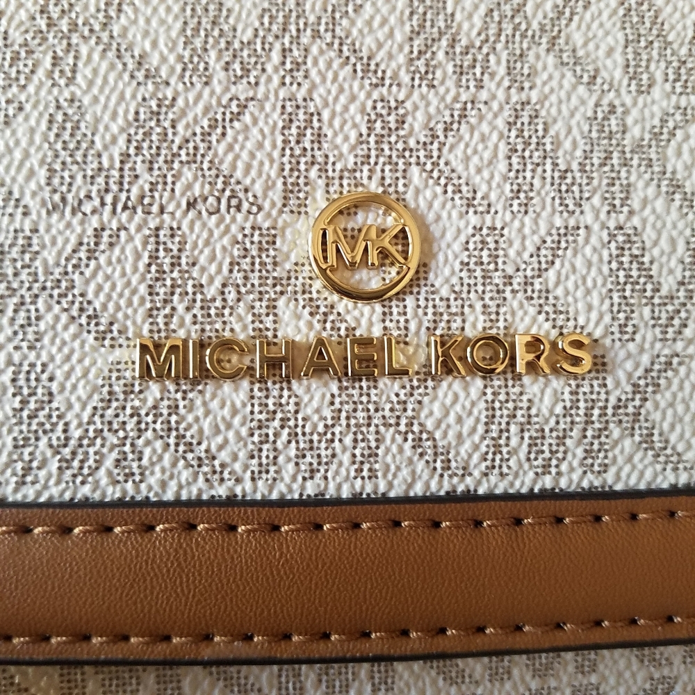 AUTHENTIC Michael Kors Lucie Leather Trim Small Logo Crossbody Bag NEW - Picture 9 of 16